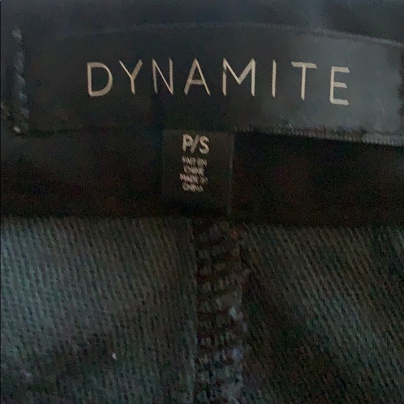 DYNAMITE black leather skirt - Picture 5 of 5